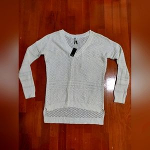 New Dynamite Women's Top V Neck Sweater Size S